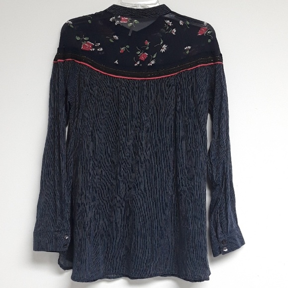 Free People Long Sleeve size small - Picture 7 of 8